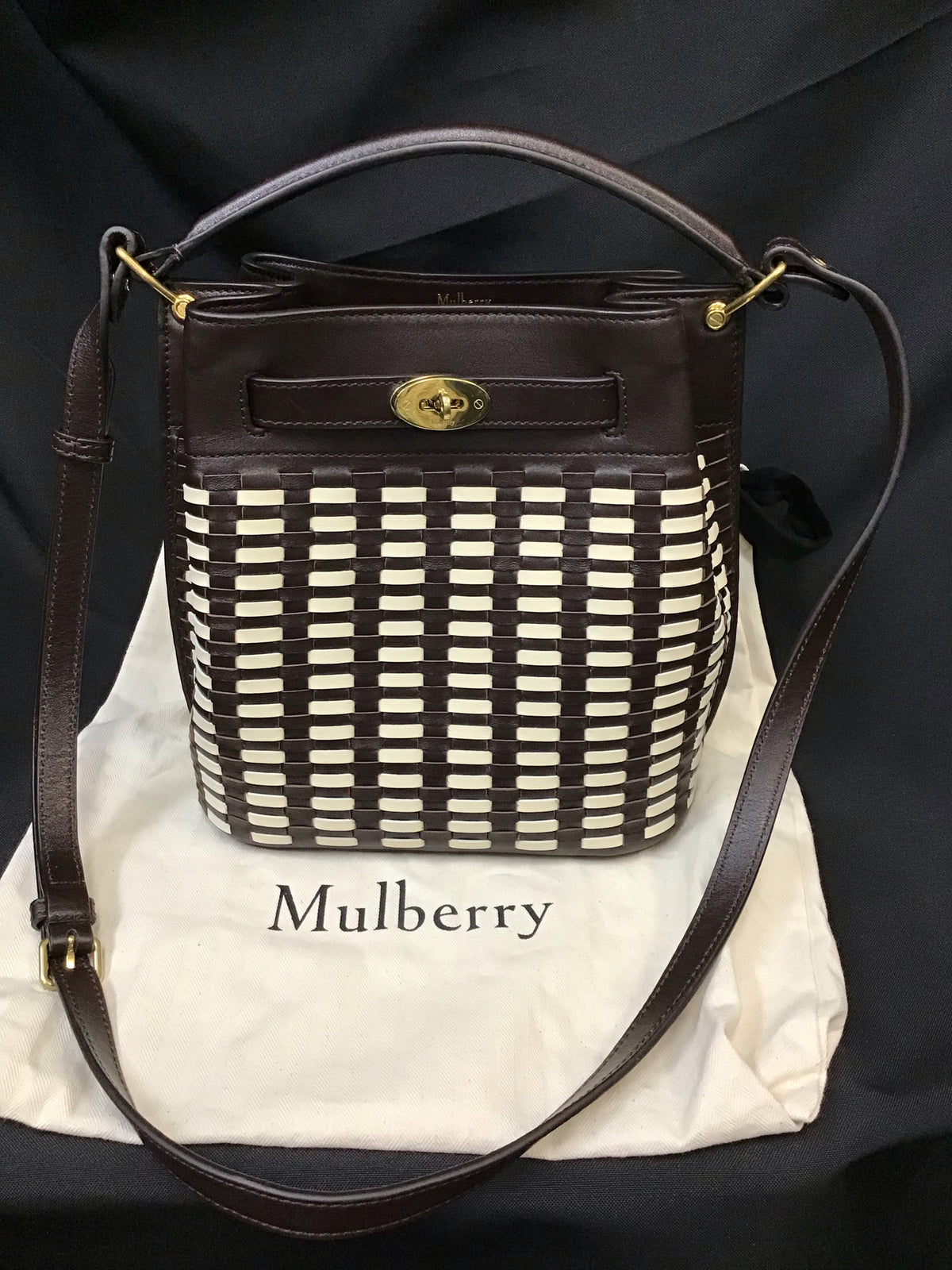 Mulberry Islington woven leather bucket