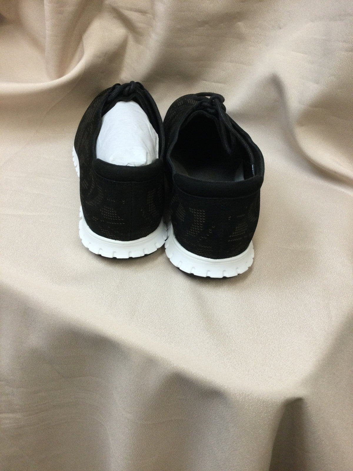 COLE HAAN SNEAKERS