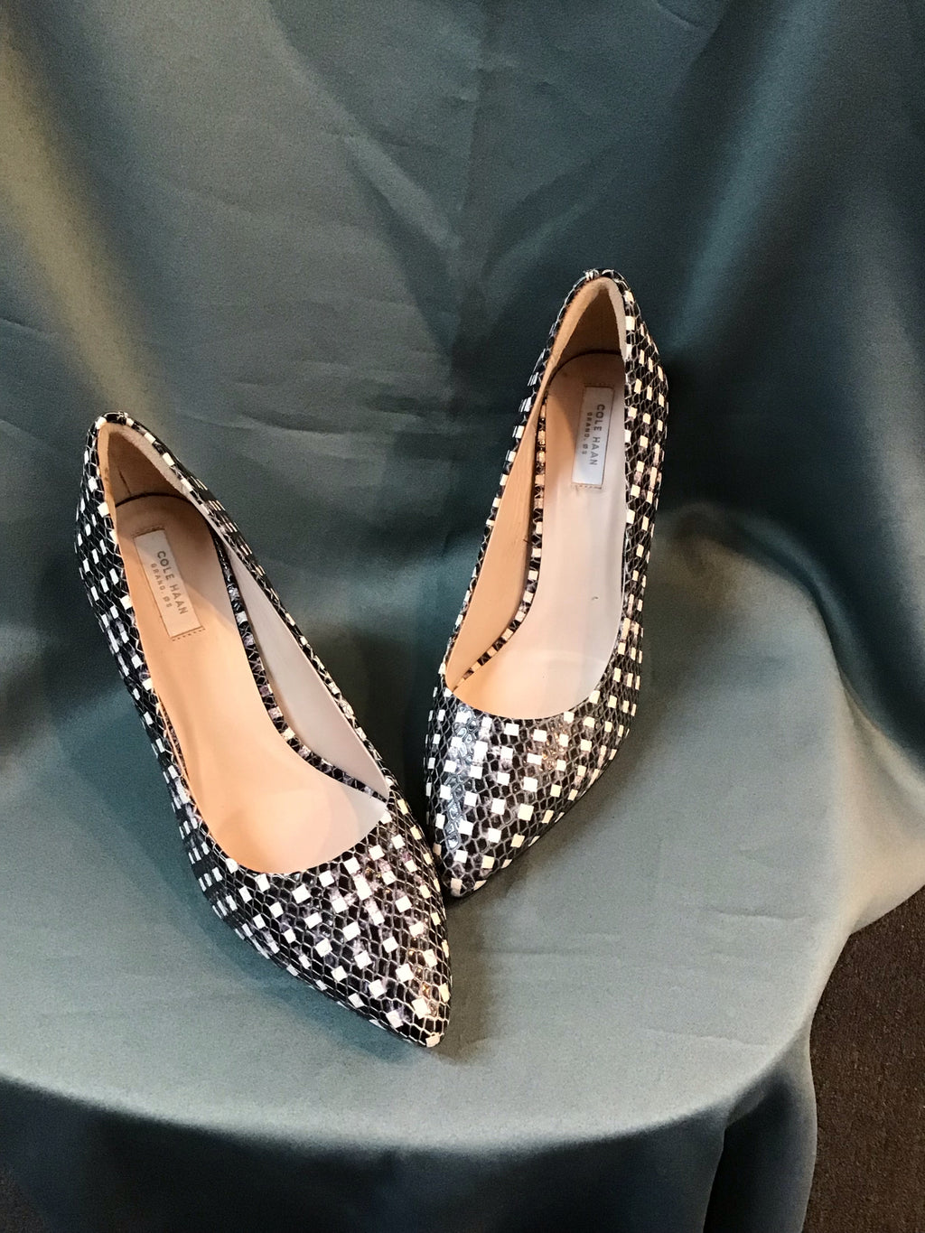COLE HAAN SHOES