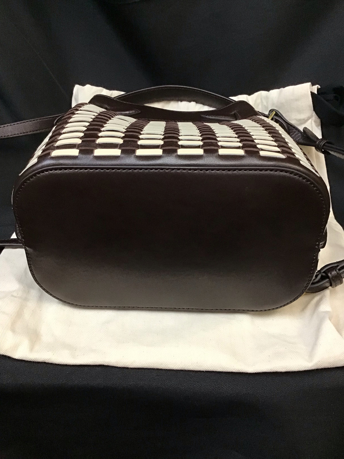 Mulberry Islington woven leather bucket