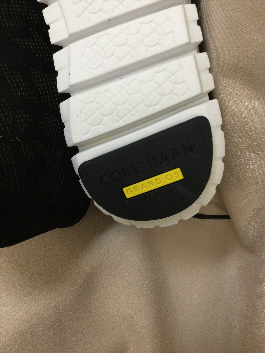 COLE HAAN SNEAKERS
