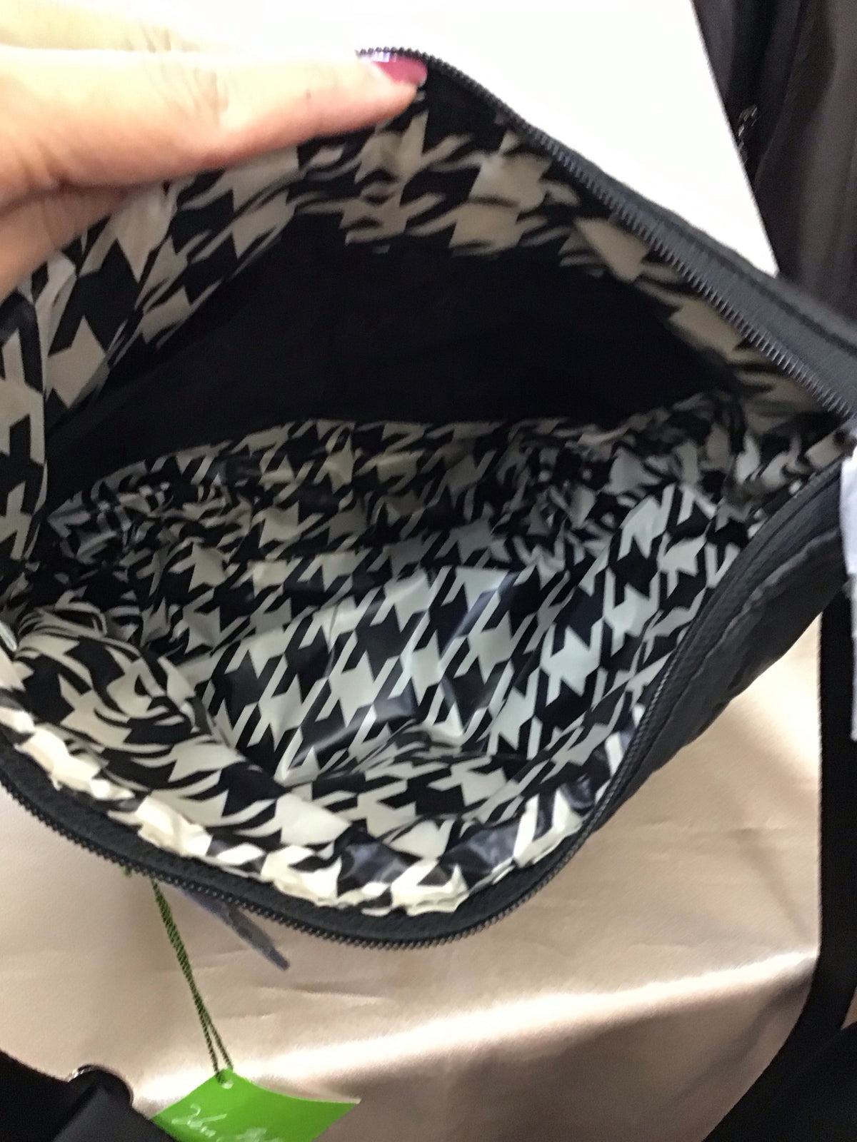 VERA BRADLEY CROSSBODY